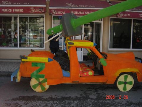 2006 — Ugas Ugas